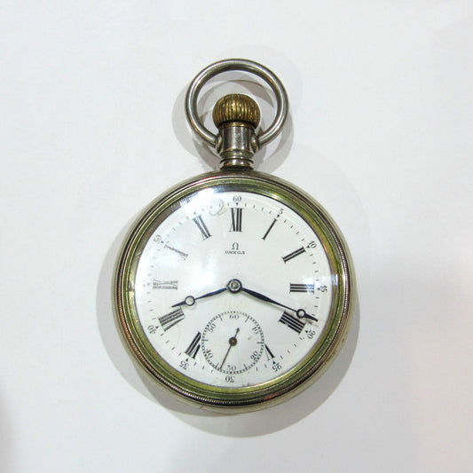 Reloj de bolsillo Omega en níquel (números romanos)