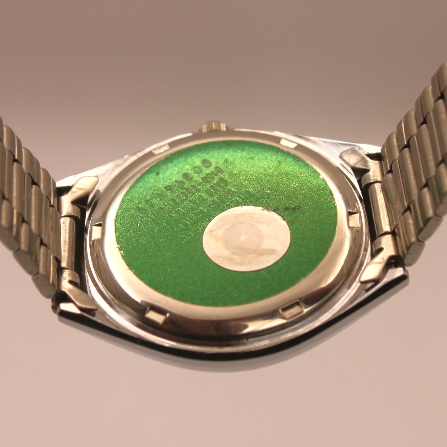 Reloj de pulsera Citizen 6100