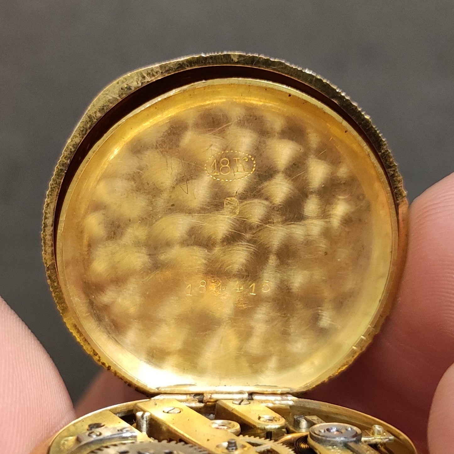 Reloj de bolsillo francés en oro