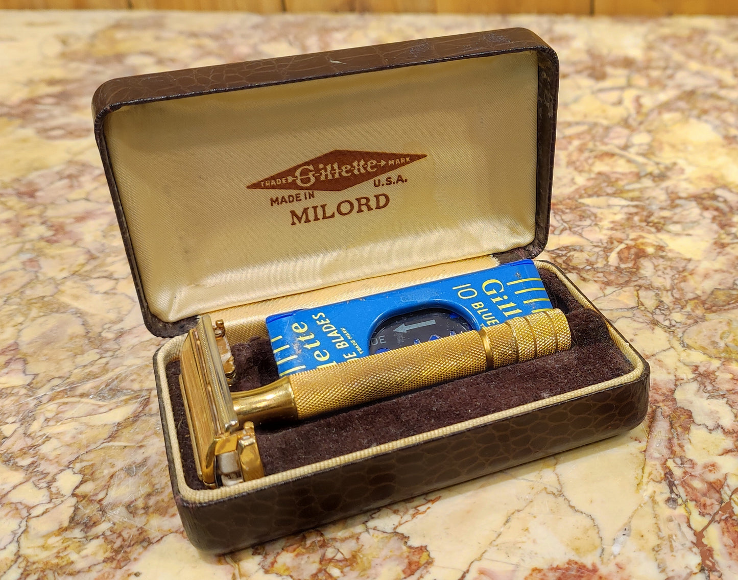 Maquinilla de afeitar Gillette Milord (años 1930)