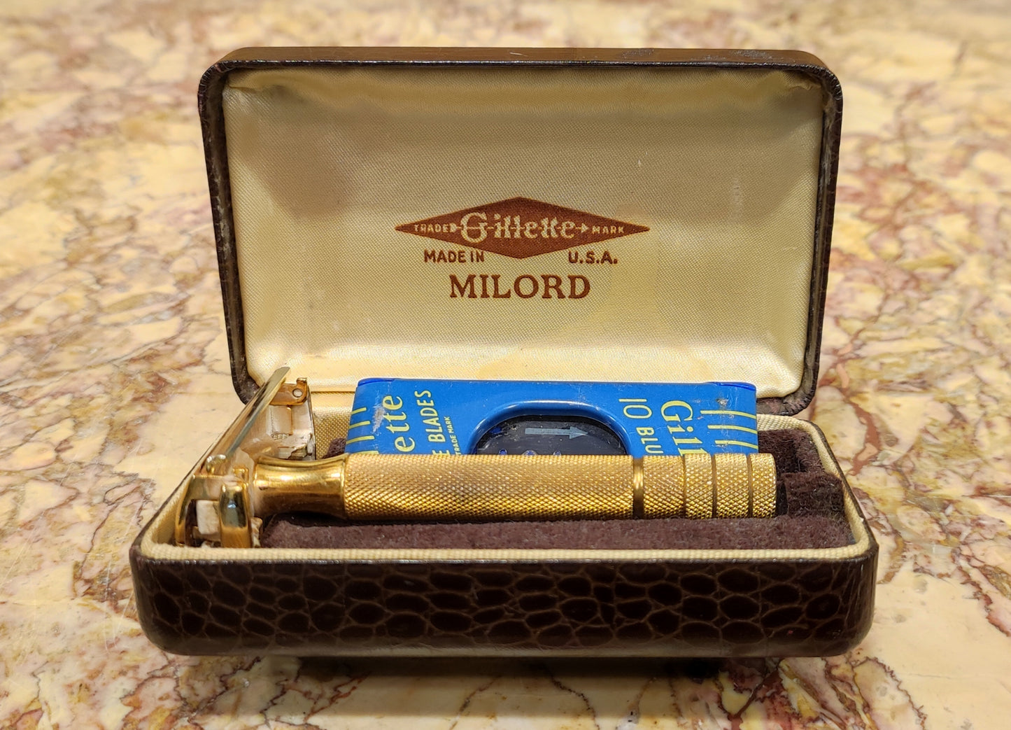 Maquinilla de afeitar Gillette Milord (años 1930)
