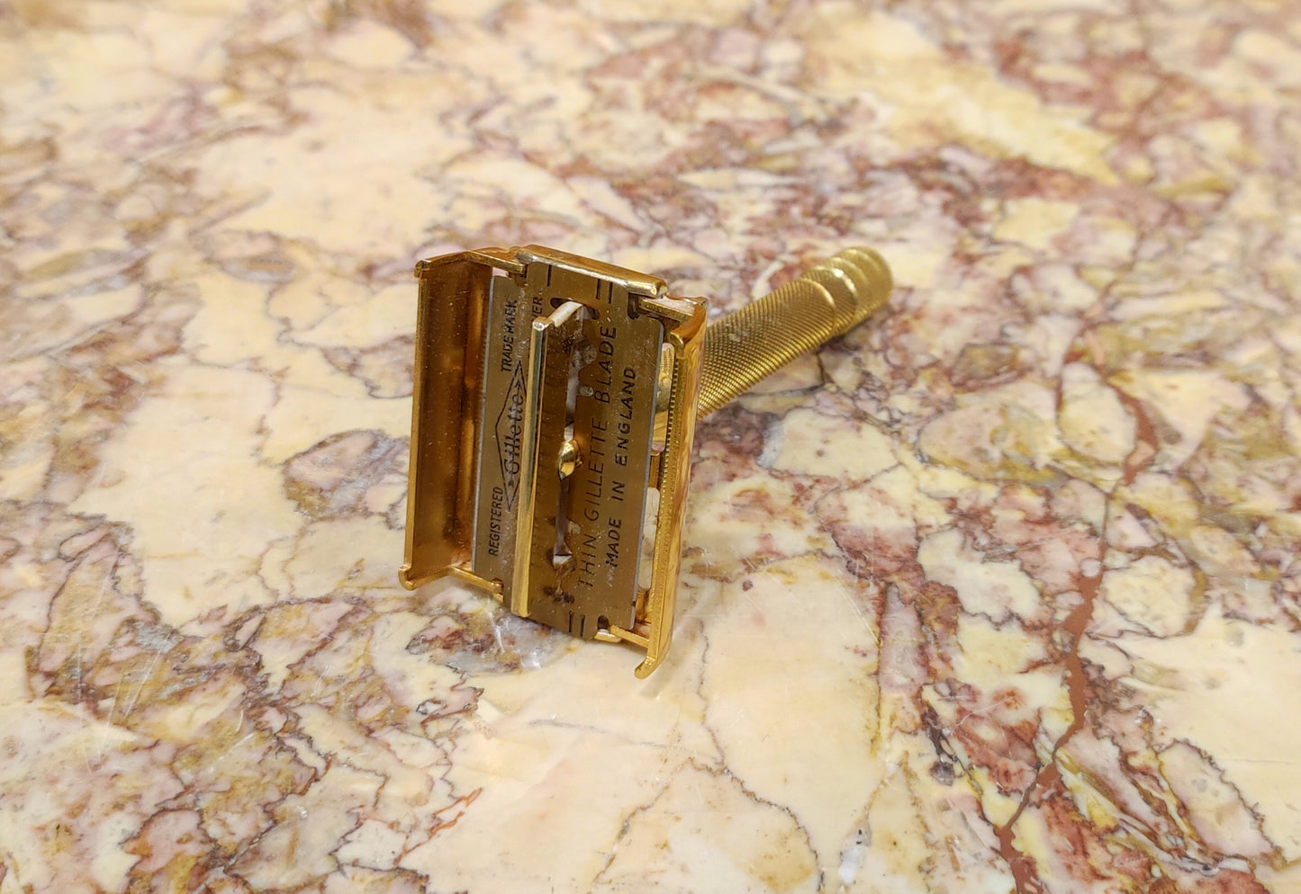 Maquinilla de afeitar Gillette Milord (años 1930)