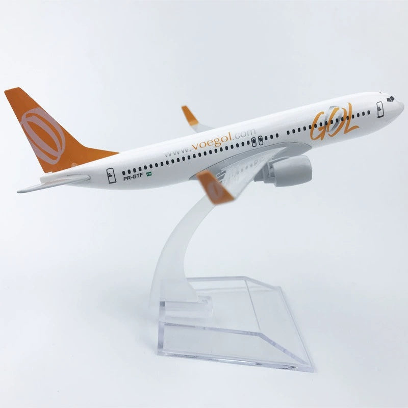 Aviones en metal a escala 1:400