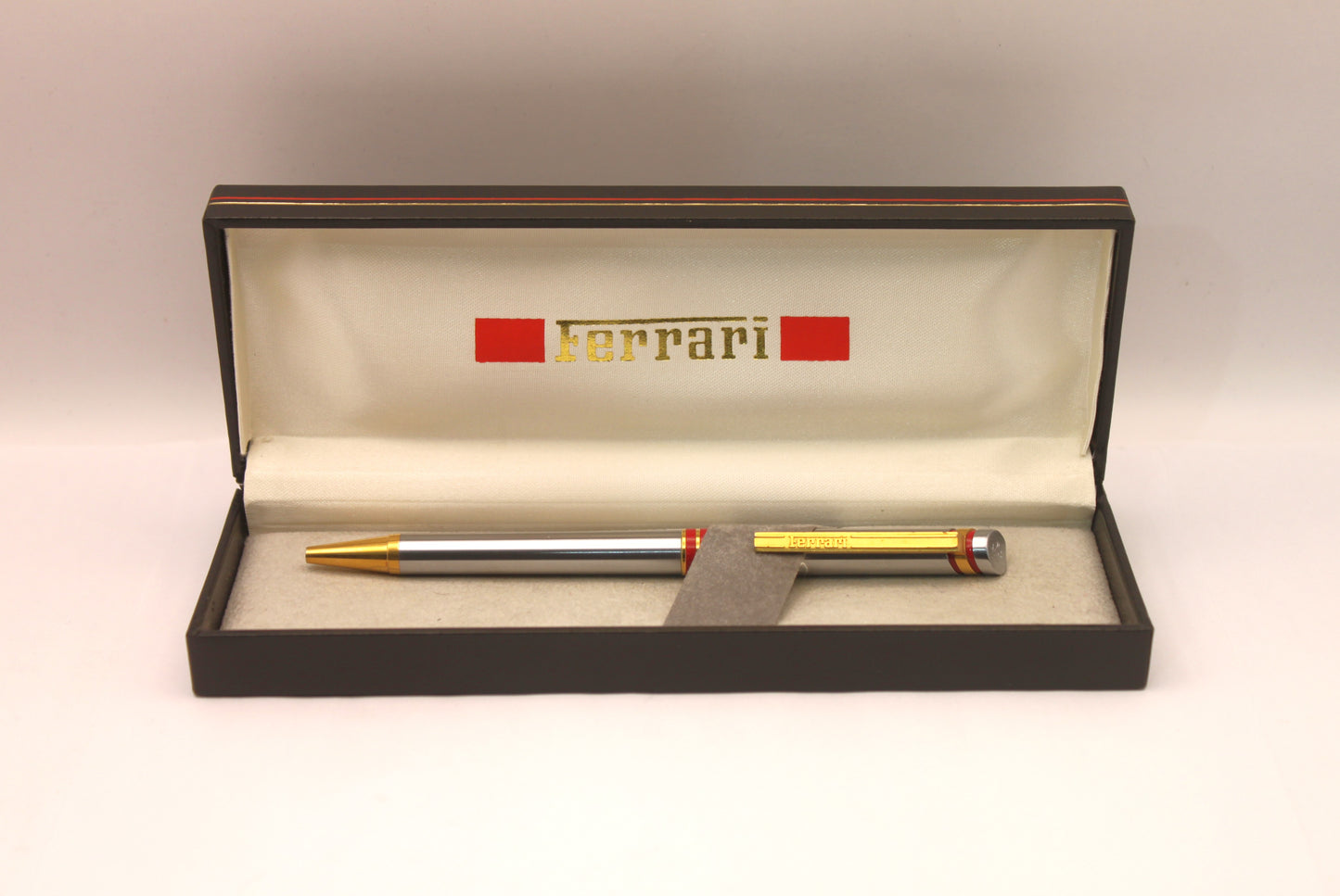 Bolígrafo Ferrari Formula de Cartier