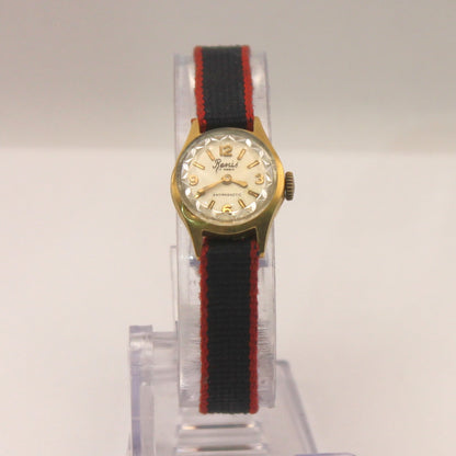 Reloj de pulsera Renis en oro para damas