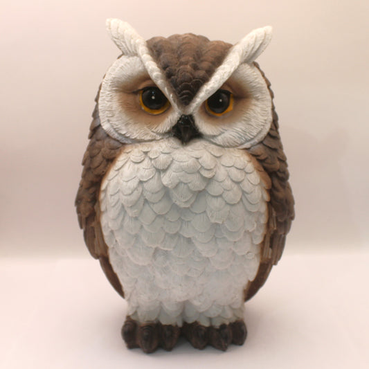 Búho en resina (escultura)
