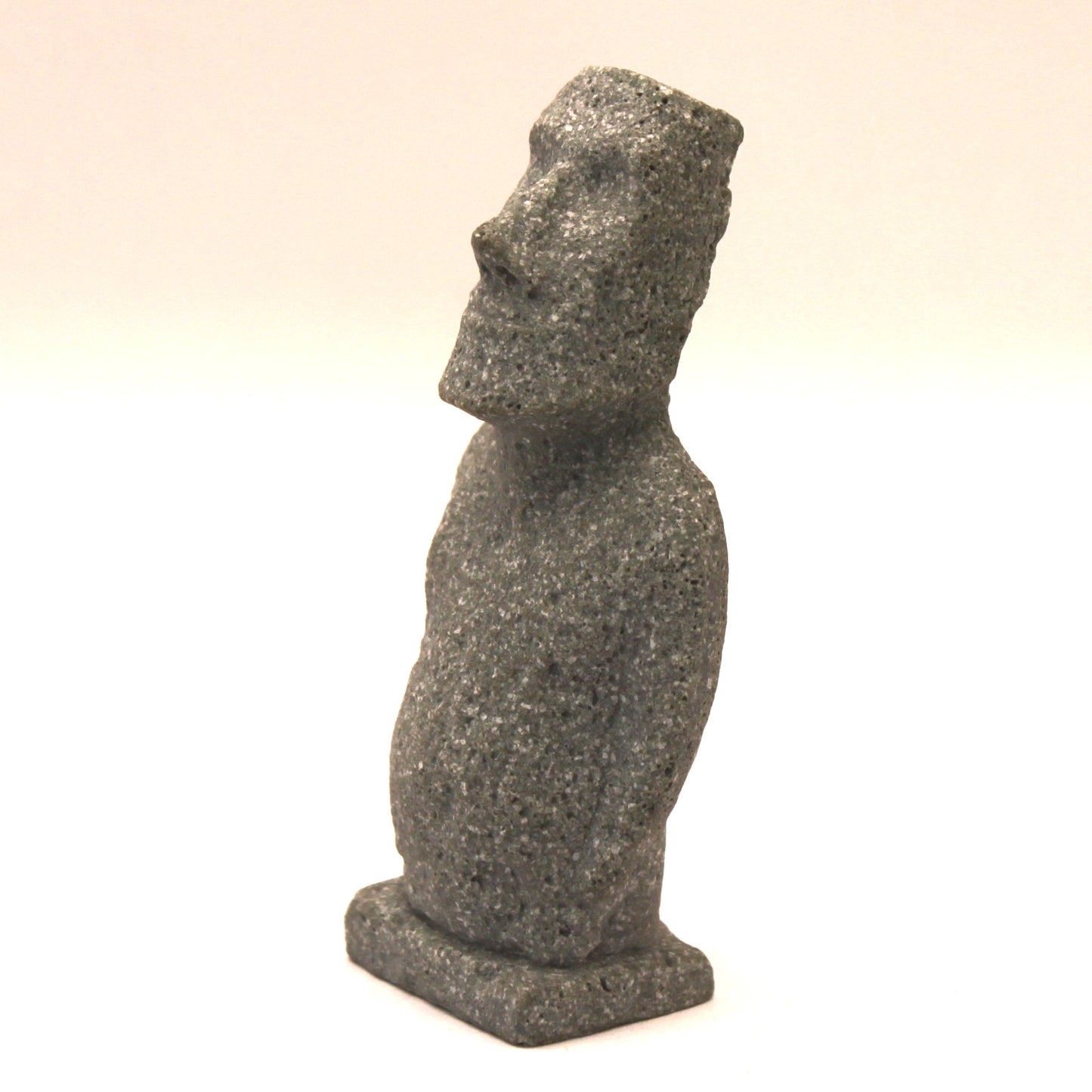 Moái en miniatura (escultura)