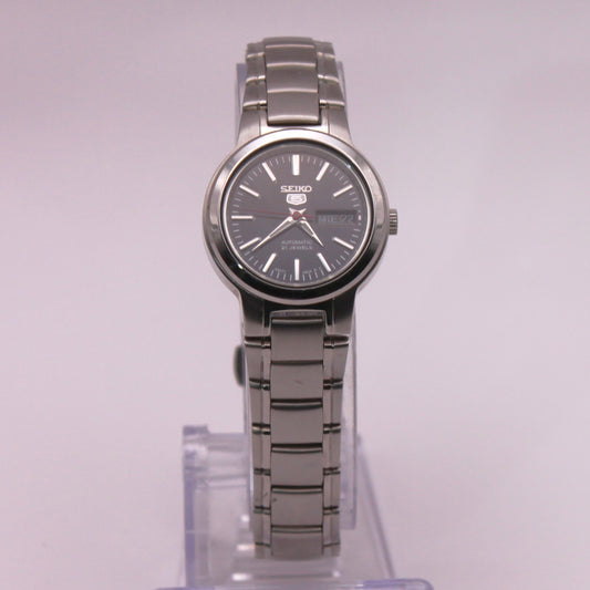 Reloj de pulsera Seiko 5 automático para damas