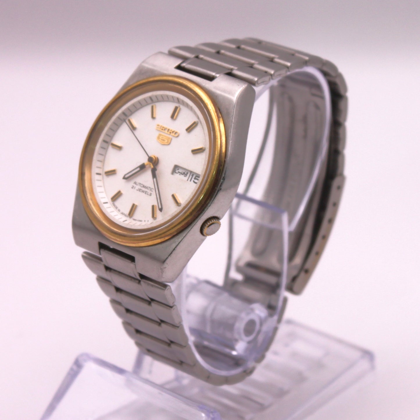 Reloj de pulsera Seiko 5 automático (días en inglés y árabe)