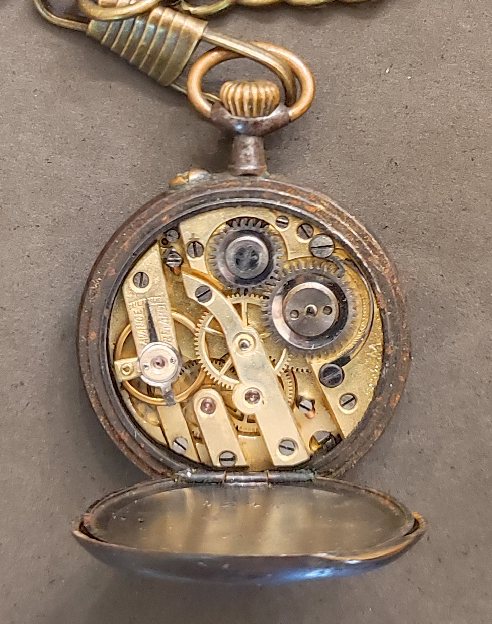 Reloj de bolsillo pequeño